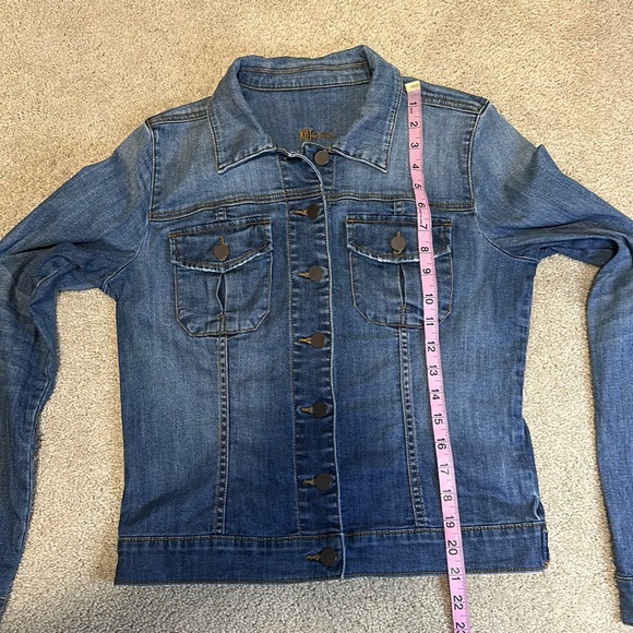 Kut from the Kloth Amelia dark wash denim jacket S - Picture 9 of 11